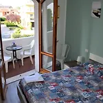Mattia\'S House On Garda Lake